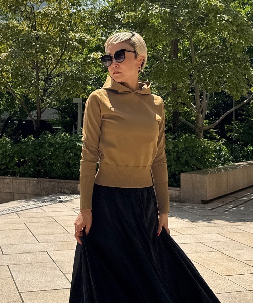 JENNE(ジェンヌ)の「エアリーニットフーディー【UVカット・マシンウォッシャブル】(カーディガン/ボレロ・レディース・キャメル/グリーン/ブラック・SMALL/MEDIUM/LARGE)」の12枚目の写真