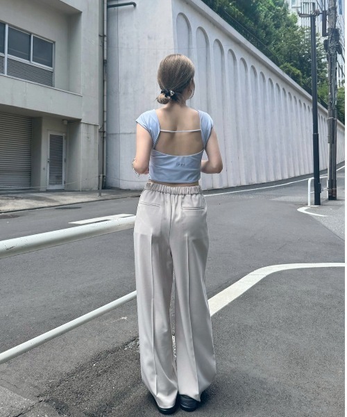 emmi（エミ）の「イージーパンツ（その他パンツ・レディース・ブラック/ライトベージュ/オフホワイト・0/1）」の13枚目の写真