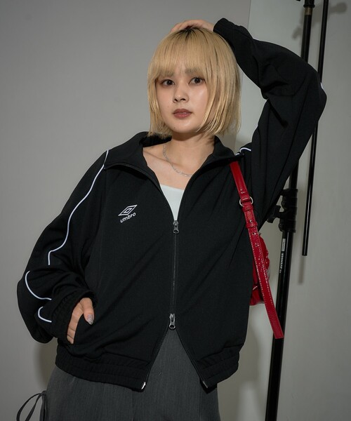 美品 アンブロ パブリュクス パイピング ジャージー トラックジャケット UMBRO × PUBLUX/アンブロ パイピング ジャージー トラック