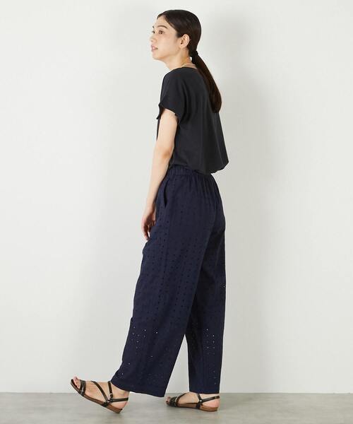 MELROSE claire(メルローズ クレール)の「【接触冷感加工タックデザインフレンチスリーブカットプル】(Tシャツ/カットソー・レディース・ライトグレー/ダークネイビー/イエロー・FREE)」の17枚目の写真
