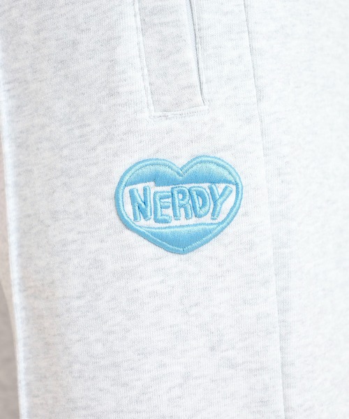 NERDY(ノルディ)の「ソッフルワイドスウェットパンツ(スウェットパンツ・レディース・ブルー/ホワイト/ブラック/ベージュ・S/SS/M)」の7枚目の写真