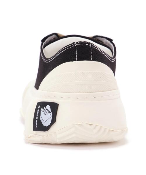 ROYAL FLASH(ロイヤルフラッシュ)の「THE CHOICE IS YOURS/CO Low Sneaker(スニーカー・メンズ・ブラック・42/44/45/41/43)」の3枚目の写真