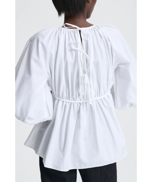 CECILIE BAHNSEN（セシリー バンセン）の「TOP WITH PUFF SLEEVES AND BOW CLOSURE AT BACK（シャツ/ブラウス・レディース・ホワイト・6/4）」の4枚目の写真