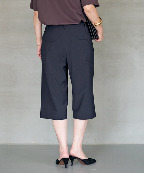 tibi（ティビ）の「【TIBI/ティビ】SHORT PANTS（その他パンツ・レディース・ネイビー・36/38）」の7枚目の写真