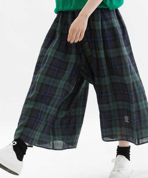 nop de nod（ノップドゥノッド）の「リネンタータンタックキュロット（その他パンツ・レディース・レッド/ネイビー・M）」の14枚目の写真