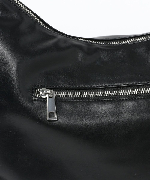 Heather(ヘザー)の「フェイクレザーハーフムーンBAG 594263(ショルダーバッグ・レディース・ブラック/ベージュ・ONE SIZE)」の3枚目の写真