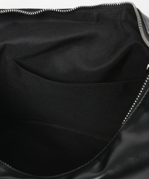 Heather(ヘザー)の「フェイクレザーハーフムーンBAG 594263(ショルダーバッグ・レディース・ブラック/ベージュ・ONE SIZE)」の7枚目の写真