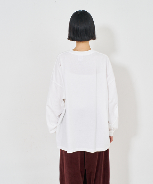 NOMINE(ノミネ)の「【ユニセックス】オーバーシルエット ロゴ ロンT(Tシャツ/カットソー・レディース・ホワイト/チャコールグレー/ライトグレー・M/L)」の6枚目の写真