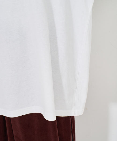 NOMINE(ノミネ)の「【ユニセックス】オーバーシルエット ロゴ ロンT(Tシャツ/カットソー・レディース・ホワイト/チャコールグレー/ライトグレー・M/L)」の9枚目の写真