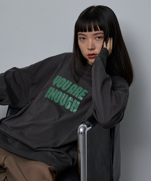 NOMINE(ノミネ)の「【ユニセックス】オーバーシルエット ロゴ ロンT(Tシャツ/カットソー・レディース・ホワイト/チャコールグレー/ライトグレー・M/L)」の15枚目の写真