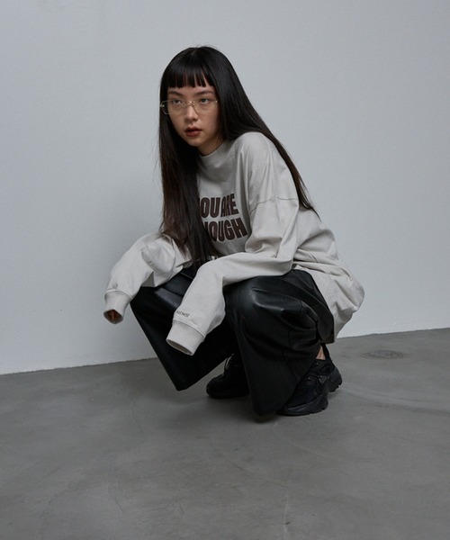 NOMINE(ノミネ)の「【ユニセックス】オーバーシルエット ロゴ ロンT(Tシャツ/カットソー・レディース・ホワイト/チャコールグレー/ライトグレー・M/L)」の19枚目の写真