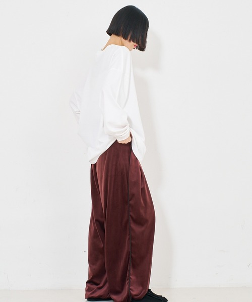 NOMINE(ノミネ)の「【ユニセックス】オーバーシルエット ロゴ ロンT(Tシャツ/カットソー・レディース・ホワイト/チャコールグレー/ライトグレー・M/L)」の21枚目の写真