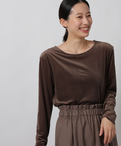 LAKOLE（ラコレ）の「シアーベロア長袖Ｔ / 594666（Tシャツ/カットソー・レディース・ブラック/アイボリー/グレー/ネイビー/イエロー/ブラウン・FREE）」の3枚目の写真