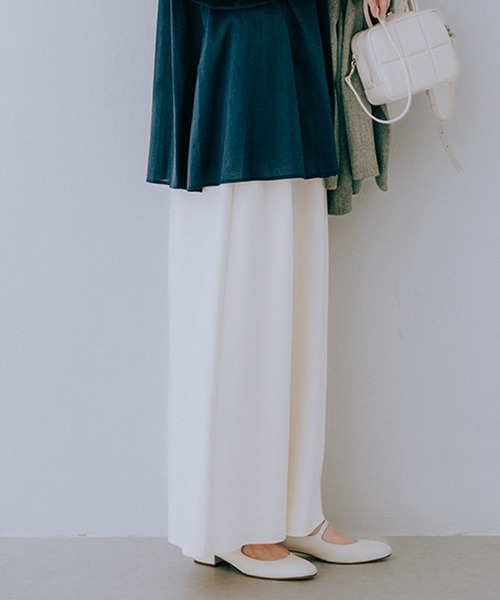 studio CLIP（スタディオクリップ）の「シルケットポンチタックワイドパンツ[プチサイズあり]（その他パンツ・レディース・ブラック/オフホワイト/スモーク・FREE/PF）」の2枚目の写真