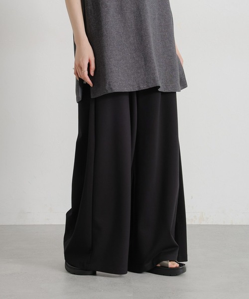 studio CLIP（スタディオクリップ）の「シルケットポンチタックワイドパンツ[プチサイズあり]（その他パンツ・レディース・ブラック/オフホワイト/スモーク・FREE/PF）」の14枚目の写真