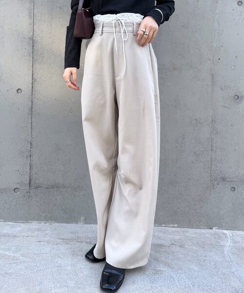 mline（エムライン）の「[mline]【新色BRN登場！】レースレイヤード スラックスパンツ（その他パンツ・レディース・ブラック/チャコールグレー/ベージュ/ブラウン・1/2）」の9枚目の写真