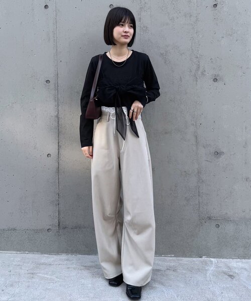 mline（エムライン）の「[mline]【新色BRN登場！】レースレイヤード スラックスパンツ（その他パンツ・レディース・ブラック/チャコールグレー/ベージュ/ブラウン・1/2）」の11枚目の写真