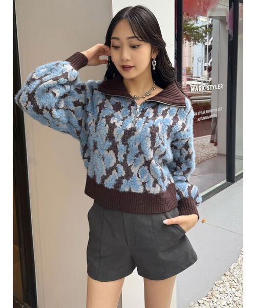 MURUA(ムルーア)の「フェイクスウェードショートパンツ(その他パンツ・レディース・ブラック/ベージュ・1/2)」の22枚目の写真