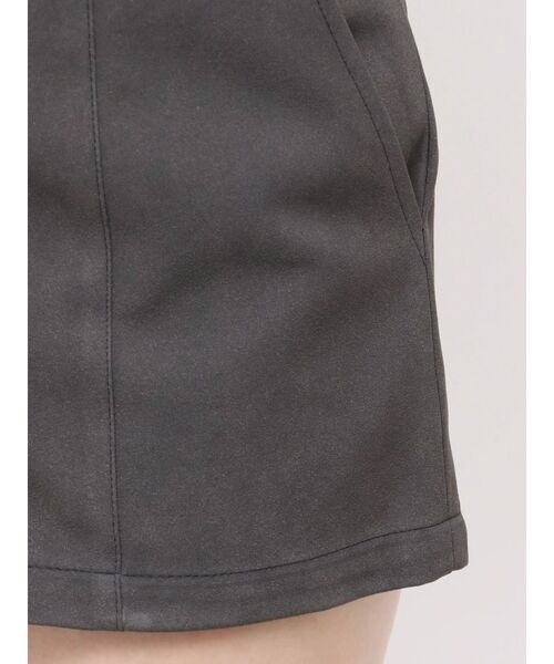 MURUA（ムルーア）の「フェイクスウェードショートパンツ（その他パンツ・レディース・ブラック/ベージュ・1/2）」の17枚目の写真