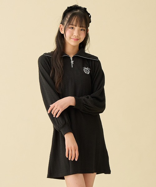 Amourire girl（アムリールガール）の「ハーフジップ ニットソーワンピース（ワンピース・キッズ・ブラック/オフホワイト・130cm/160cm/140cm/150cm）」の18枚目の写真