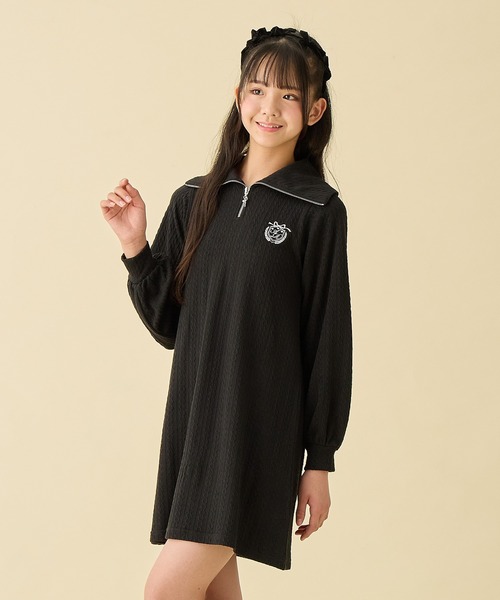 Amourire girl（アムリールガール）の「ハーフジップ ニットソーワンピース（ワンピース・キッズ・ブラック/オフホワイト・130cm/160cm/140cm/150cm）」の19枚目の写真
