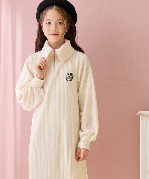 Amourire girl（アムリールガール）の「ハーフジップ ニットソーワンピース（ワンピース・キッズ・ブラック/オフホワイト・130cm/160cm/140cm/150cm）」の13枚目の写真
