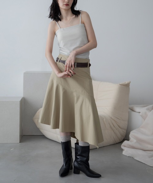 VACANCY（ヴァカンシー）の「カップ付きラメベアキャミソール（キャミソール・レディース・ブラウン/ホワイト/ブルー・FREE）」の22枚目の写真