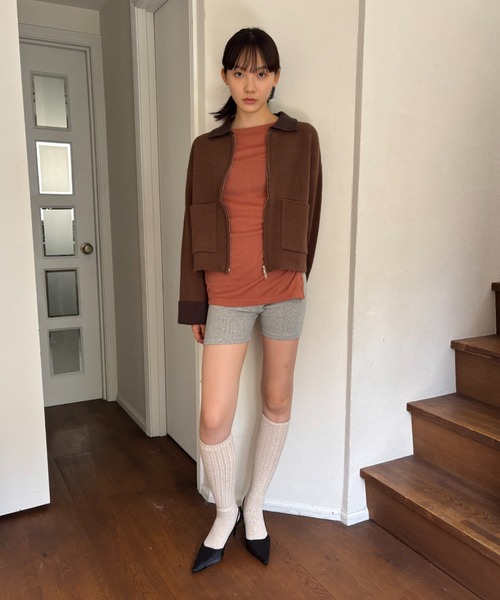 FUULLY STUDIO(フーリィーステューディオ)の「バイカラーニットZIPカーディガン(カーディガン/ボレロ・レディース・キャメル/アイボリー・FREE)」の10枚目の写真