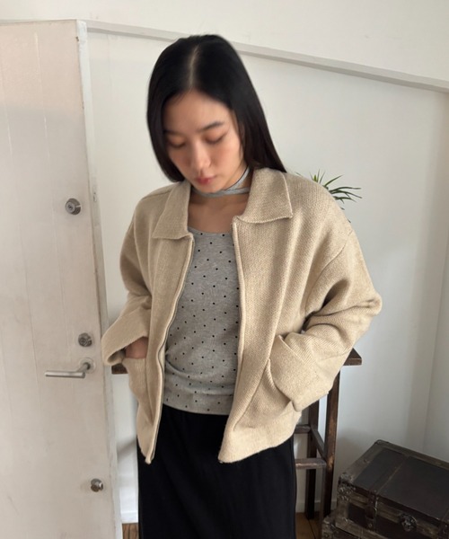 FUULLY STUDIO(フーリィーステューディオ)の「バイカラーニットZIPカーディガン(カーディガン/ボレロ・レディース・キャメル/アイボリー・FREE)」の5枚目の写真