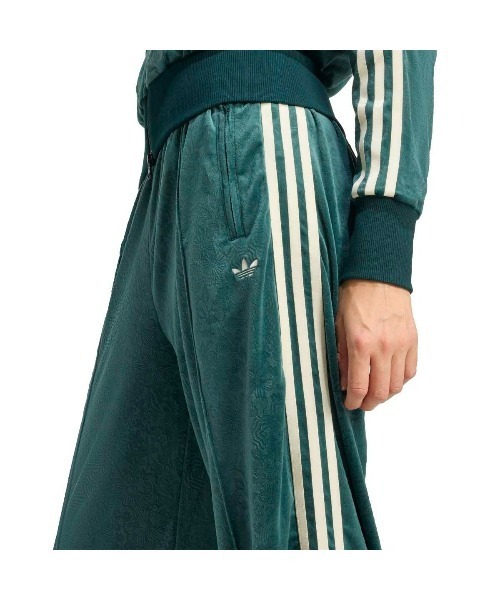 adidas Originals adidas Originals × Liberty London Embossed Velvet