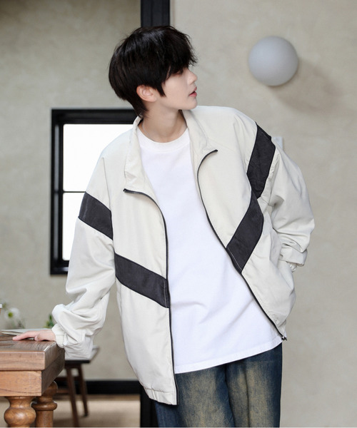 neos（ネオス）の「【neos】ビッグシルエット ピーチ起毛 ライン トラックジャケット（ナイロンジャケット・メンズ・アイボリー/カーキ/チャコールグレー・MEDIUM/LARGE）」の14枚目の写真
