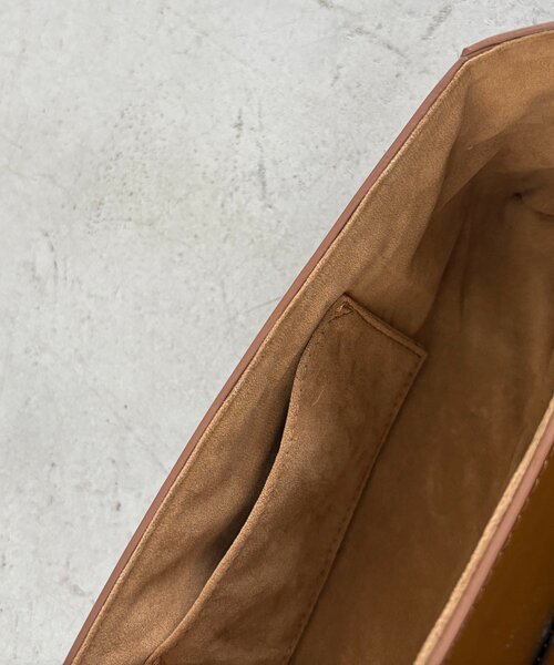 CAPRICIEUX LE'MAGE（カプリシューレマージュ）の「チェーンショルダーワイドバッグ（ショルダーバッグ・レディース・ベージュ/ブラック・FREE）」の10枚目の写真