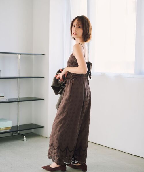 STRATA(エストラータ)の「エンブロイダリースカーフセットオールインワン 【低身長・小柄女性】(つなぎ/オールインワン・レディース・ホワイト/ブラウン/ブラック・ONE SIZE)」の16枚目の写真
