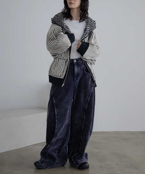 VACANCY（ヴァカンシー）の「ウォッシュ加工切替コーデュロイワイドパンツ/セットアップ（その他パンツ・レディース・ブラウン/ブルー・SMALL/MEDIUM/LARGE）」の9枚目の写真