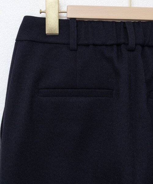 NOLLEY’S Sophi(ノーリーズソフィ)の「《セットアップ対応》ウォッシャブルウール調テーパードパンツ(その他パンツ・レディース・ネイビー/ベージュ系その他3/ブラック・36/38/40/34)」の21枚目の写真
