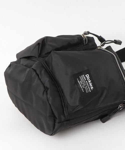 Dickies(ディッキーズ)の「Dickies ディッキーズ/ DK PADDED MP 2WAY BAG / 81278900(ショルダーバッグ・レディース・チャコールグレー/アイボリー/カーキ/ブラック・ONESIZE)」の6枚目の写真