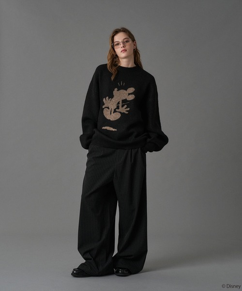 Disney / Mickey Mouse 】SILHOUETTE MOTIF KNIT / シルエットモチーフ