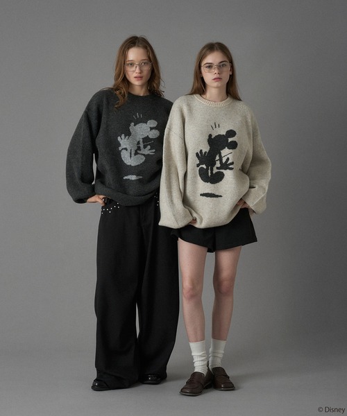 ONCILY（オンシェリー）の「【 Disney / Mickey Mouse 】SILHOUETTE MOTIF KNIT / シルエットモチーフニット（ニット/セーター・メンズ・アイボリー/ブラック/カーキ/その他/ブルー/チャコールグレー/ネイビー/ピンク/ボルドー/ブラウン/ベージュ・SMALL/LARGE/MEDIUM）」の12枚目の写真