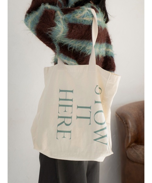 Ungrid（アングリッド）の「ビッグロゴトートバッグ（トートバッグ・レディース・レッド/ブラウン/アイボリー/ブルー・FREE）」の2枚目の写真