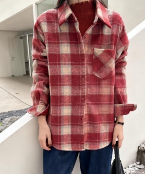 FAVORITO（ファヴォリート）の「チェック柄シャツ（シャツ/ブラウス・レディース・ブルー/ブラック/モカ/レッド・F）」の21枚目の写真