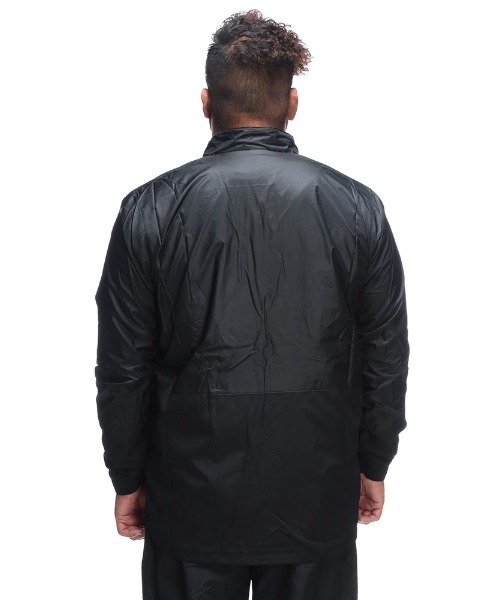 UNDER ARMOUR（アンダーアーマー）の「UNDER ARMOUR (アンダーアーマー) FITTED STORM トリコット ラインド ウーブン ジャケット（ブルゾン・メンズ・ブラック/グレー・3XL/4XL/5XL）」の14枚目の写真