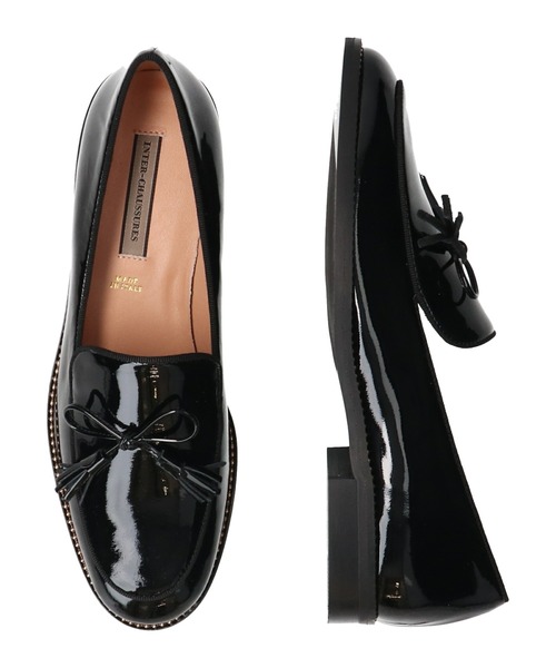 inter-chaussures（インターショシュール）の「【INTER-CHAUSSURES】タッセルリボンエナメルモカシューズ(I1620N)（ローファー・レディース・ベージュ/ブラック・36/38/35）」の3枚目の写真