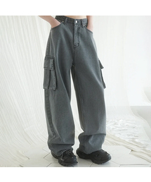 AVANDRESS（アバンドレス ）の「real wide cargo pants GREY（デニムパンツ）」