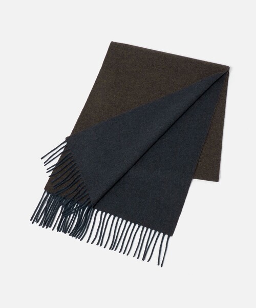 green label relaxing（グリーンレーベルリラクシング）の「カシミヤ 100 リバー マフラー（マフラー・メンズ・ダークブラウン/ネイビー/オレンジ/ダークグレー/ロイヤルブルー/パープル/ワイン・FREE）」の3枚目の写真