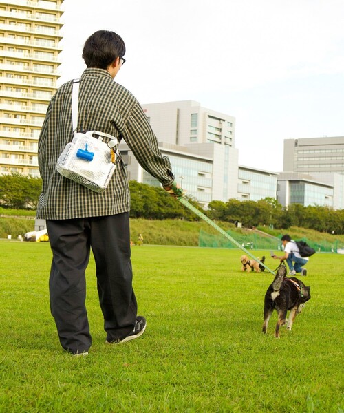 ROOTOTE（ルートート）の「ROOTOTE/ルートート ルートート/SN.スクエア.DOG.BUDDY-A（ショルダーバッグ・メンズ・ホワイト/ブラック/レンガ・ONE SIZE）」の11枚目の写真
