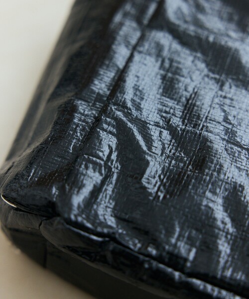 ROOTOTE（ルートート）の「ROOTOTE/ルートート ルートート/SN.スクエア.DOG.BUDDY-A（ショルダーバッグ・メンズ・ホワイト/ブラック/レンガ・ONE SIZE）」の17枚目の写真