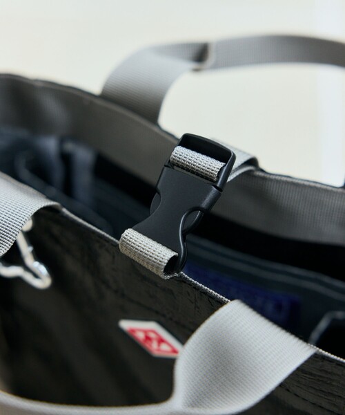 ROOTOTE（ルートート）の「ROOTOTE/ルートート ルートート/SN.スクエア.DOG.BUDDY-A（ショルダーバッグ・メンズ・ホワイト/ブラック/レンガ・ONE SIZE）」の8枚目の写真