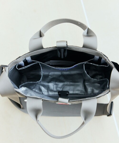 ROOTOTE（ルートート）の「ROOTOTE/ルートート ルートート/SN.スクエア.DOG.BUDDY-A（ショルダーバッグ・メンズ・ホワイト/ブラック/レンガ・ONE SIZE）」の7枚目の写真