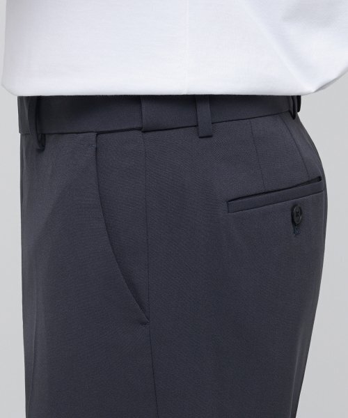 MUSINSA STANDARD（ムシンサスタンダード）の「軽量テーパード隠しバンディングクロップドスラックス[ブルーグレー]（スラックス・メンズ・その他・30/31/26/27/28/29/40/38/32/34）」の5枚目の写真