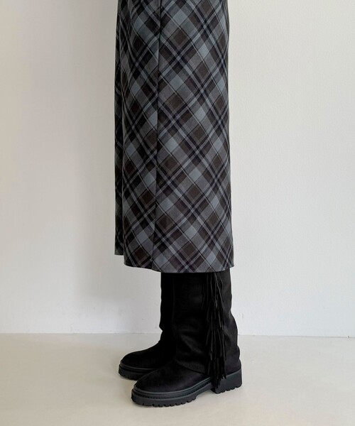 fredy emue（フレディエミュ）の「フリンジロングブーツ（ブーツ・レディース・ブラック・M/L）」の4枚目の写真